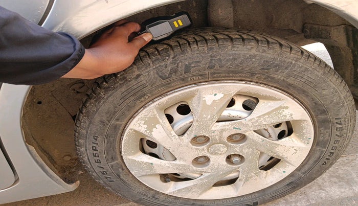 2014 Honda Amaze 1.2L I-VTEC EX, Petrol, Manual, 1,49,498 km, tyre