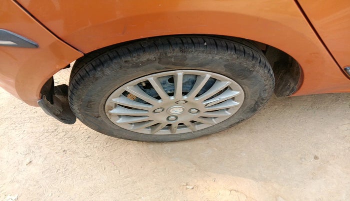 2017 Tata Tiago XTA PETROL, Petrol, Automatic, 64,799 km, tyre