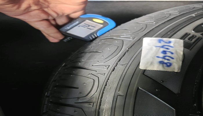 2022 Jeep Compass LONGITUDE (O) 1.4 PETROL DCT, Petrol, Automatic, 27,207 km, tyre