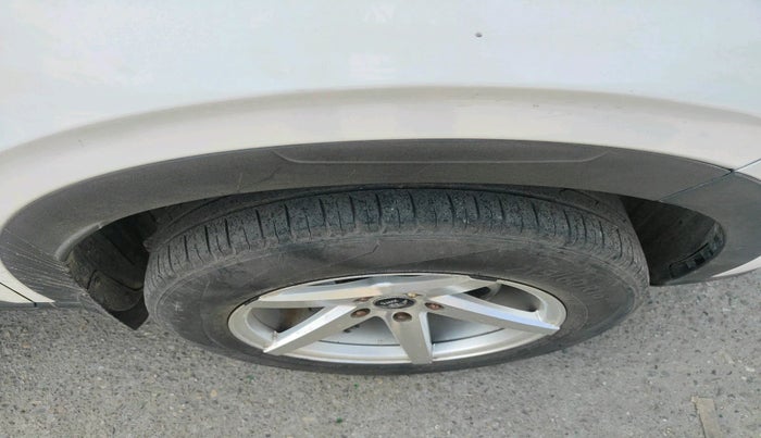 2021 Hyundai VENUE S 1.2, Petrol, Manual, 71,820 km, tyre