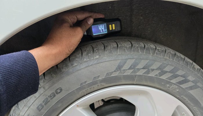 2016 Honda City 1.5L I-VTEC V MT, Petrol, Manual, 88,199 km, tyre