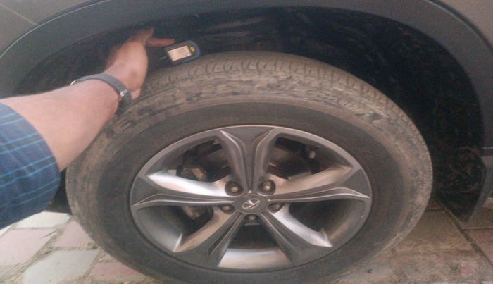 2019 Tata Harrier XZ 2.0L DARK EDITION, Diesel, Manual, 79,784 km, tyre