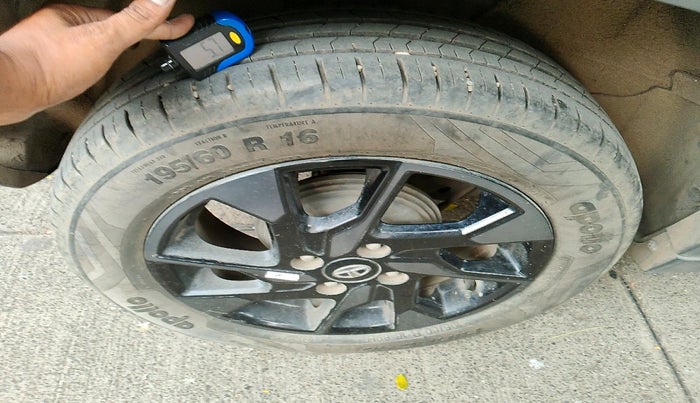 2022 Tata PUNCH CREATIVE 1.2 MT KAZIRANGA EDITION , Petrol, Manual, 18,847 km, tyre