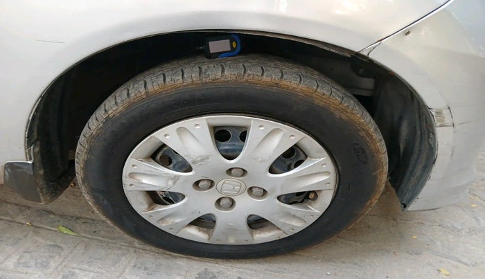 2015 Honda Amaze 1.2L I-VTEC SX, Petrol, Manual, 59,027 km, tyre