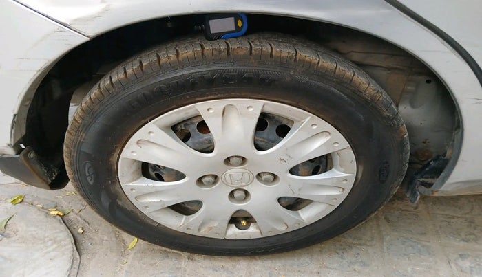 2015 Honda Amaze 1.2L I-VTEC SX, Petrol, Manual, 59,027 km, tyre