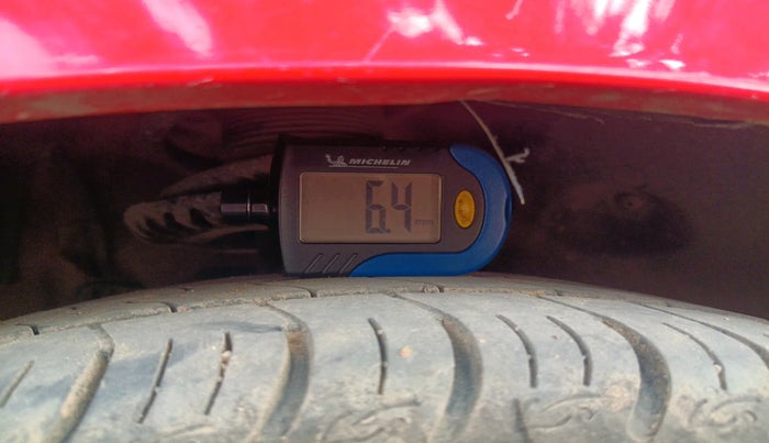 2019 Skoda Rapid STYLE 1.6 MPI, Petrol, Manual, 80,028 km, tyre