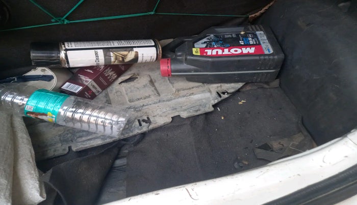 2013 Chevrolet Beat LS LPG, Petrol, Manual, 61,180 km, tyre