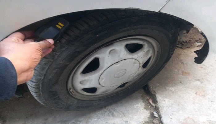 2013 Chevrolet Beat LS LPG, Petrol, Manual, 61,180 km, tyre