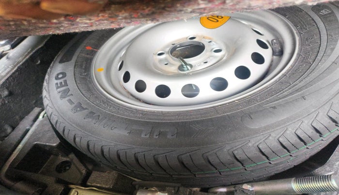 2022 Tata TIGOR XZ PLUS CNG, Petrol, Manual, 37,759 km, tyre