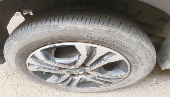 2022 Tata TIGOR XZ PLUS CNG, Petrol, Manual, 37,759 km, tyre