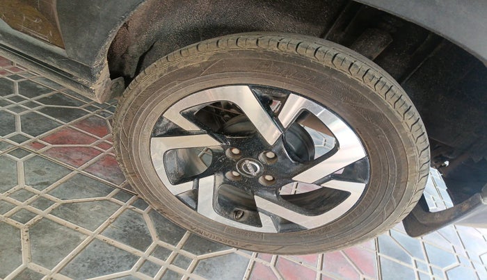 2021 Nissan MAGNITE XV MT, Petrol, Manual, 33,913 km, tyre