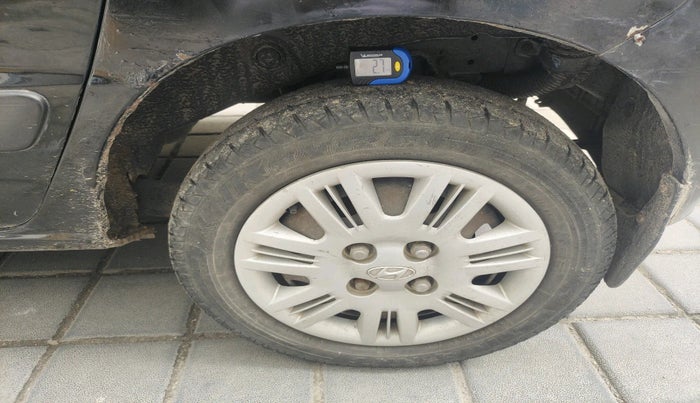 2011 Hyundai Santro Xing GLS LPG, Petrol, Manual, 71,543 km, tyre