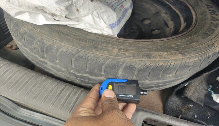 2011 Hyundai Santro Xing GLS LPG, Petrol, Manual, 71,543 km, tyre