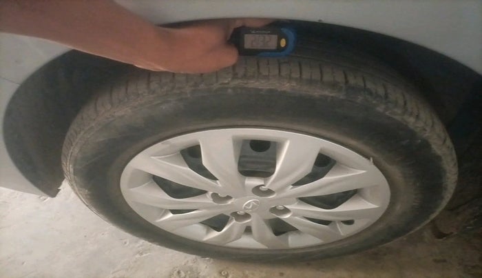 2019 Hyundai Verna 1.4 EX PETROL, Petrol, Manual, 1,23,855 km, tyre