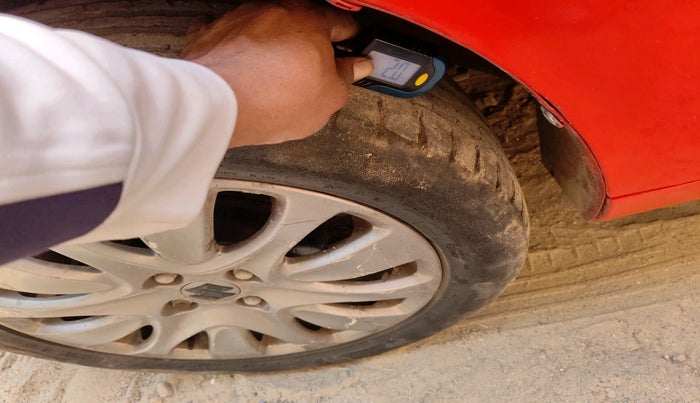 2016 Maruti Baleno ZETA PETROL 1.2, Petrol, Manual, 53,400 km, tyre