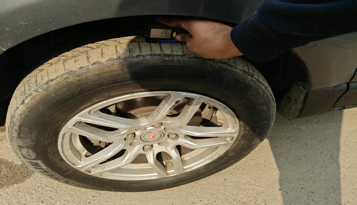 2016 Ford Ecosport AMBIENTE 1.5L DIESEL, Diesel, Manual, 71,738 km, tyre