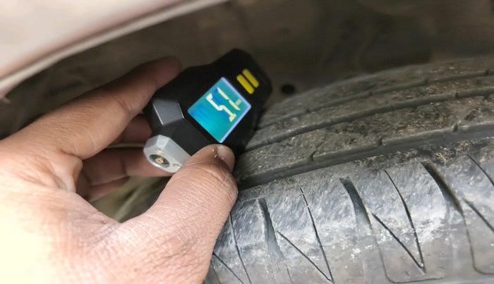 2015 Honda Jazz 1.2L I-VTEC V AT, Petrol, Automatic, 77,927 km, tyre