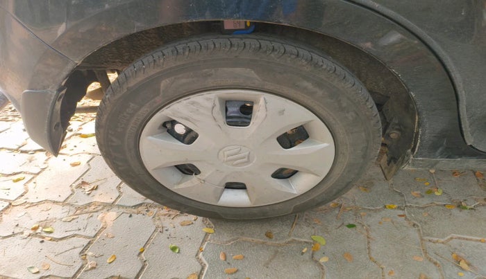 2024 Maruti New Wagon-R VXI 1.0, Petrol, Manual, 10,449 km, tyre