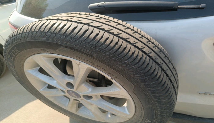 2018 Ford Ecosport TITANIUM 1.5L DIESEL, Diesel, Manual, 1,71,838 km, tyre