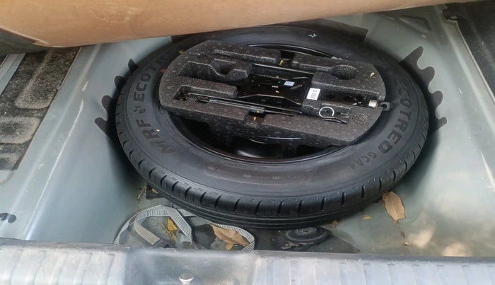 2024 Volkswagen VIRTUS Topline 1.0 TSI MT (Electric Seats), Petrol, Manual, 25,406 km, tyre