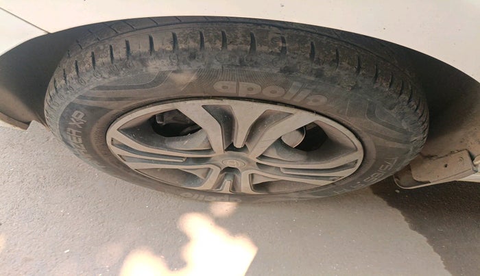 2024 Tata TIGOR XZA Plus iCNG , Petrol, Automatic, 44,511 km, tyre