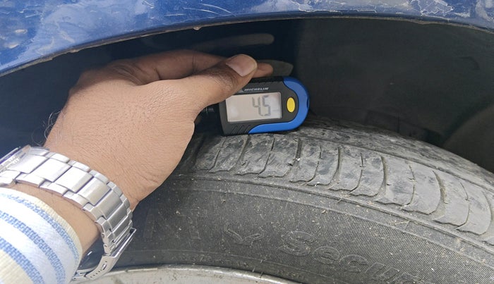 2015 Renault Lodgy 85 PS RXZ, Diesel, Manual, 2,59,736 km, tyre