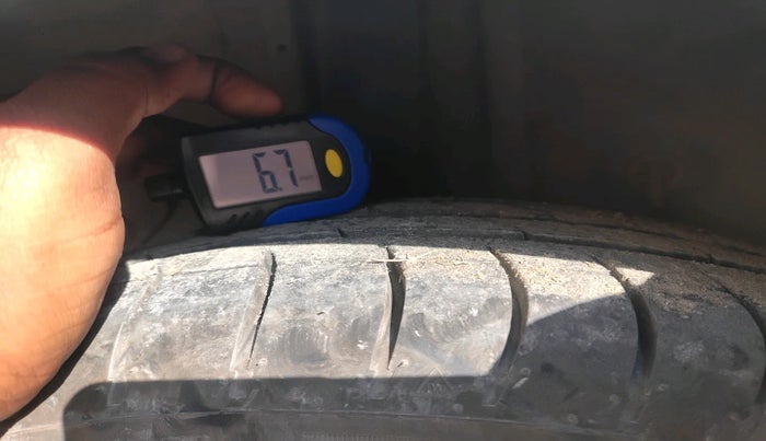 2017 Hyundai Elite i20 SPORTZ 1.2, Petrol, Manual, 83,962 km, tyre