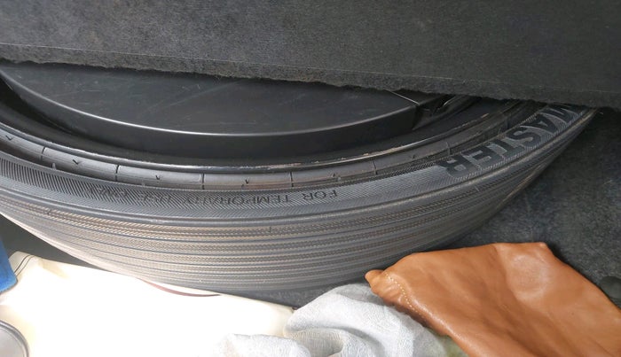 2012 Audi Q5 2.0 TDI QUATTRO, Diesel, Automatic, 2,82,207 km, tyre