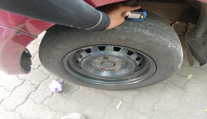 2012 Mahindra Quanto C6, Diesel, Manual, 1,15,795 km, tyre