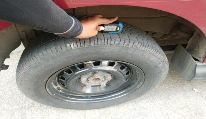 2012 Mahindra Quanto C6, Diesel, Manual, 1,15,795 km, tyre