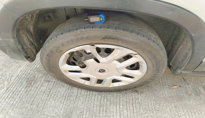 2018 Maruti Vitara Brezza VDI, Diesel, Manual, 2,21,254 km, tyre