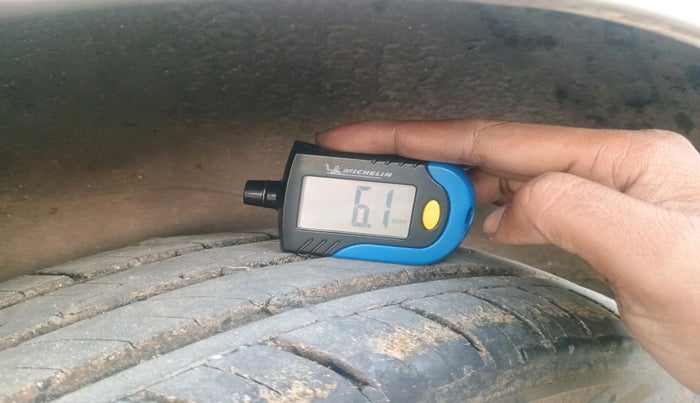 2016 Maruti Wagon R 1.0 VXI, Petrol, Manual, 1,86,750 km, tyre