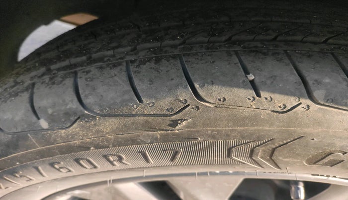 2021 KIA SELTOS HTX 1.5 PETROL, Petrol, Manual, 80,859 km, tyre