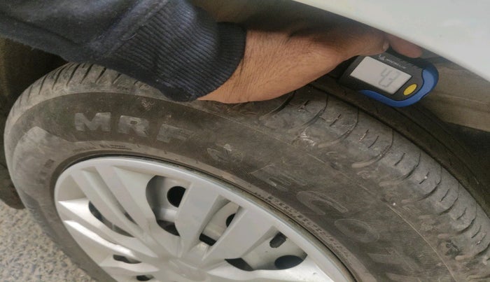 2024 Maruti Swift LXi, Petrol, Manual, 15,637 km, tyre