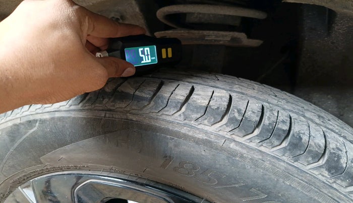 2021 Tata PUNCH ADVENTURE MT, Petrol, Manual, 28,497 km, tyre