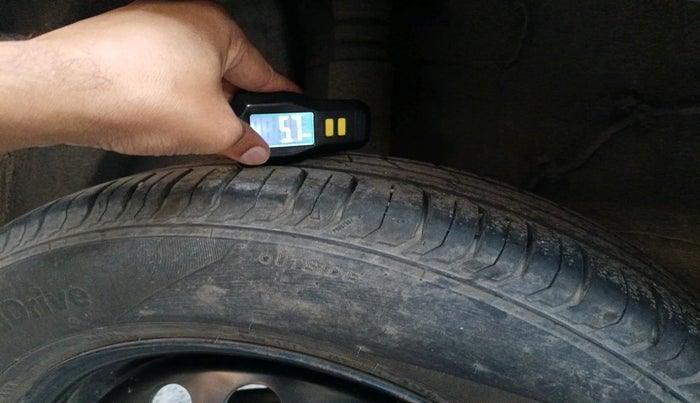 2021 Tata PUNCH ADVENTURE MT, Petrol, Manual, 28,497 km, tyre