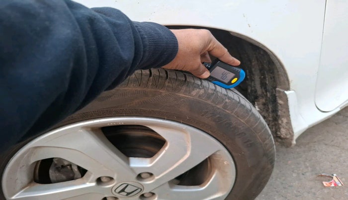 2015 Honda City 1.5L I-VTEC VX CVT, Petrol, Automatic, 88,315 km, tyre