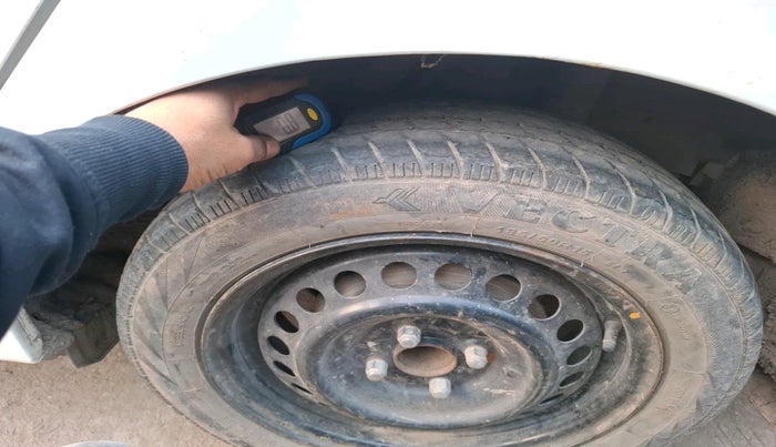 2015 Honda City 1.5L I-VTEC VX CVT, Petrol, Automatic, 88,315 km, tyre