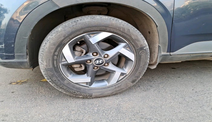 2020 Hyundai VENUE SX 1.0 TURBO IMT, Petrol, Manual, 1,38,405 km, tyre