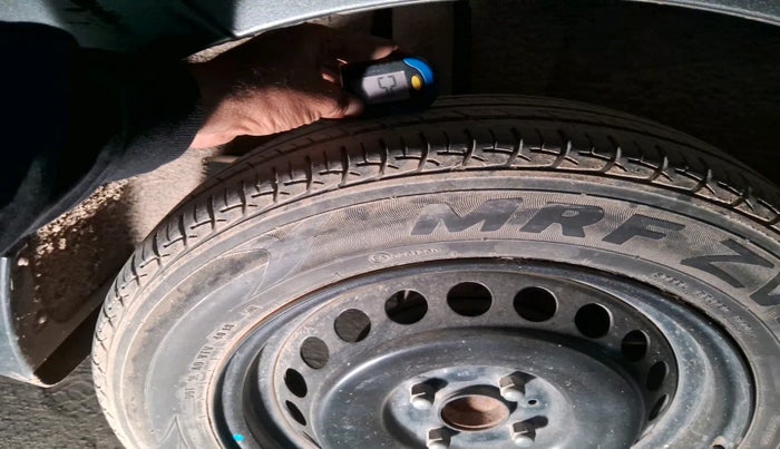 2018 Maruti Baleno DELTA PETROL 1.2, Petrol, Manual, 44,090 km, tyre