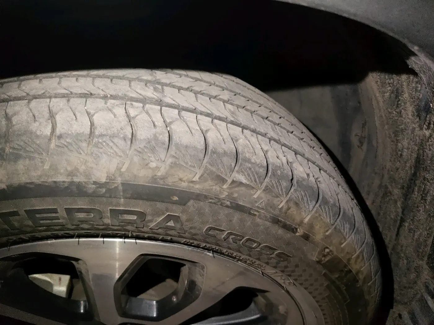 2022 Maruti Grand Vitara SIGMA SMART HYBRID, Petrol, Manual, 58,000 km, tyre