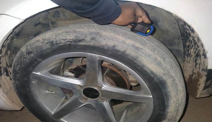 2017 Maruti Swift LDI, Diesel, Manual, 1,08,132 km, tyre