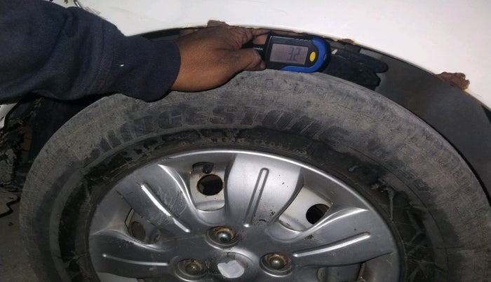 2016 Hyundai i10 MAGNA 1.1, Petrol, Manual, 39,788 km, tyre