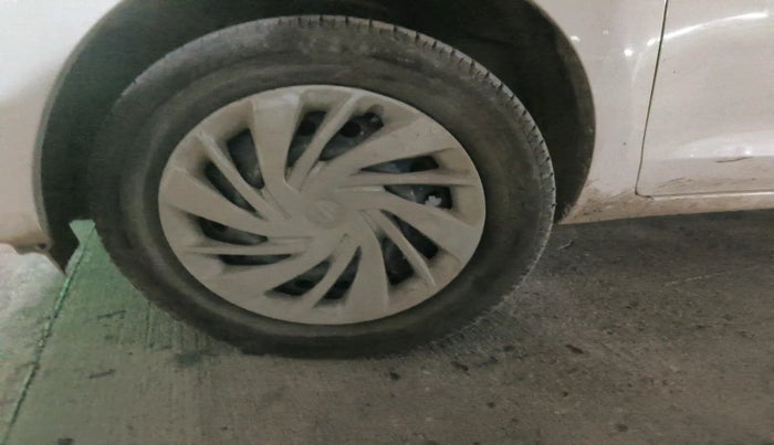 2025 Maruti Ertiga VXi (O), Petrol, Manual, 30,951 km, tyre