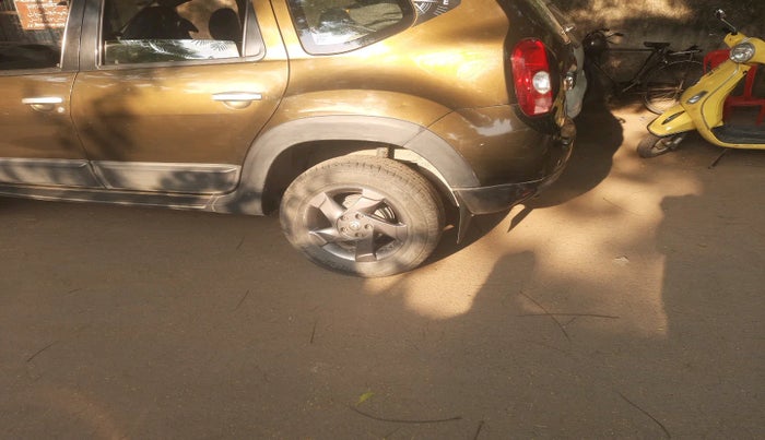 2014 Renault Duster 110 PS RXL ADVENTURE, Diesel, Manual, 1,09,601 km, tyre