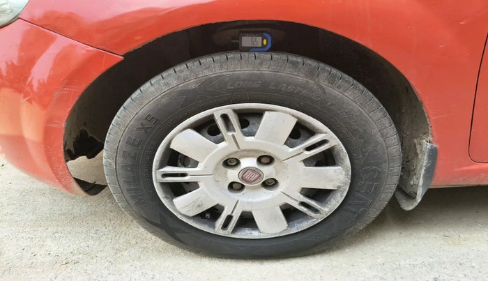 2011 Fiat Grand Punto ACTIVE 1.2, Petrol, Manual, 89,572 km, tyre