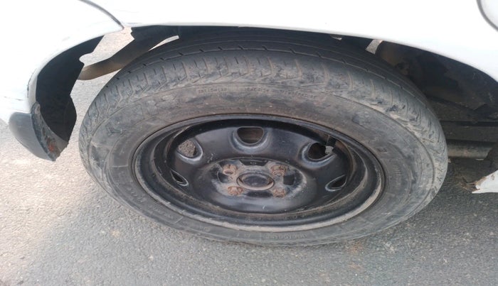 2014 Maruti Alto K10 VXI, Petrol, Manual, 1,03,060 km, tyre