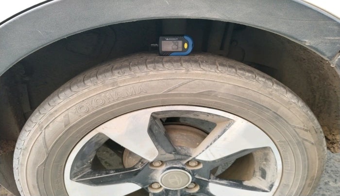 2019 Tata NEXON XMA PETROL, Petrol, Automatic, 1,04,499 km, tyre