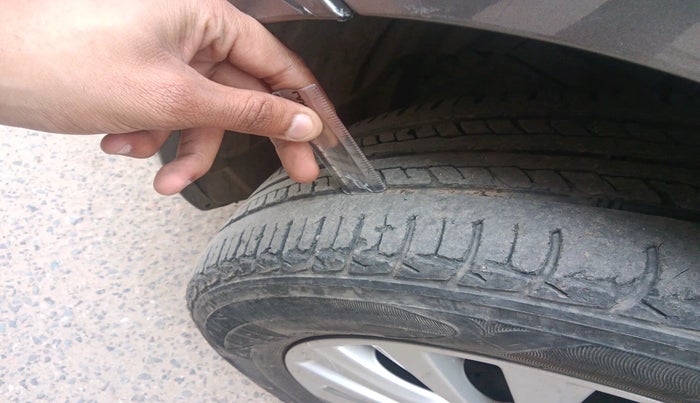 2017 Maruti Ciaz ZETA 1.4  MT PETROL, Petrol, Manual, 57,166 km, tyre