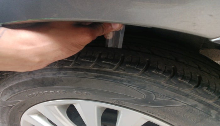 2017 Maruti Ciaz ZETA 1.4  MT PETROL, Petrol, Manual, 57,166 km, tyre